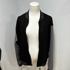 Mens bomber jacket, size large